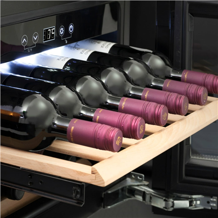 Caso Wine Cooler WineDeluxe E 18 Energy efficiency class G Built-in Bottles capacity 18 bottles Cooling type Compressor technology Black