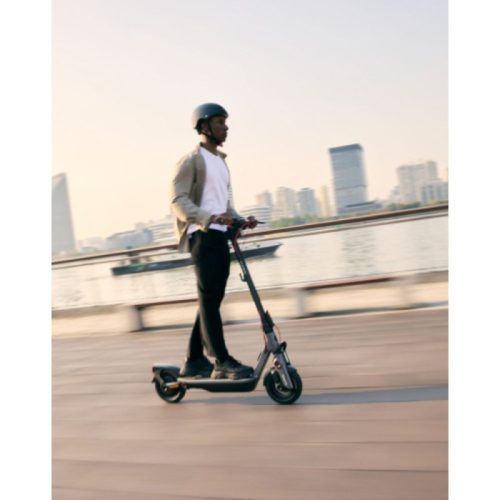 Elektrinis paspirtukas SEGWAY Ninebot Kickscooter F3 E, juodas - Image 6
