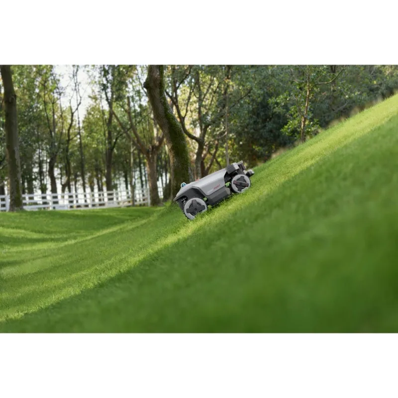 8050063RBR-Vejos-robotas-ROBOROCK-RockMow-Z120-Lidar-AWD-2