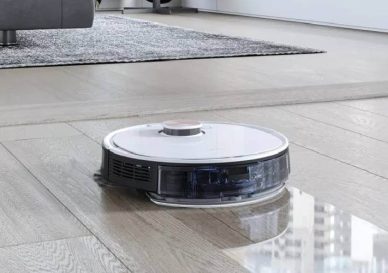 Ecovacs Deebot Ozmo T8 plaunantis siurblys robotas